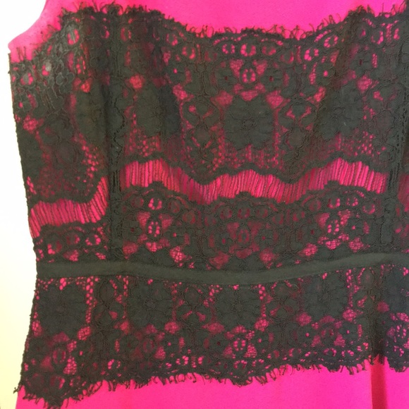 Pink and black lace dress - Picture 2 of 6